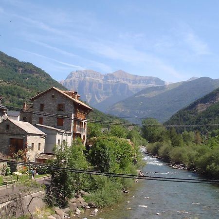 Apartamentos Valles Broto Szoba fotó